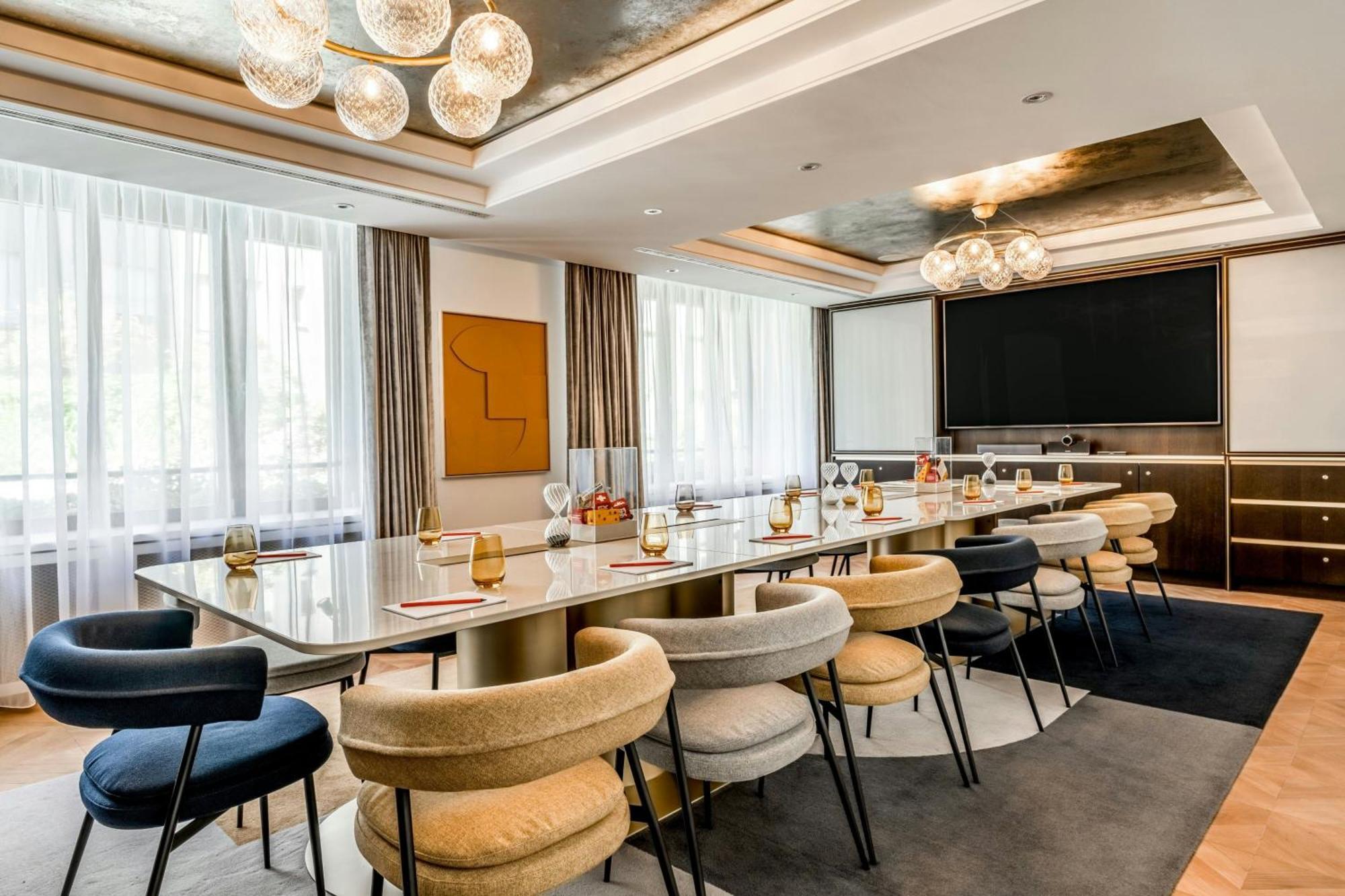 Neues Schloss Privat Zurich, Autograph Collection Hotel Zürich