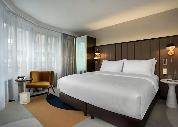 Neues Schloss Privat Hotel Zurich, Autograph Collection